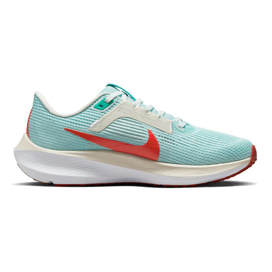 Women's Nike Pegasus 40, Jade Ice/Picante Red-White-Sea Glass, 7 B Medium