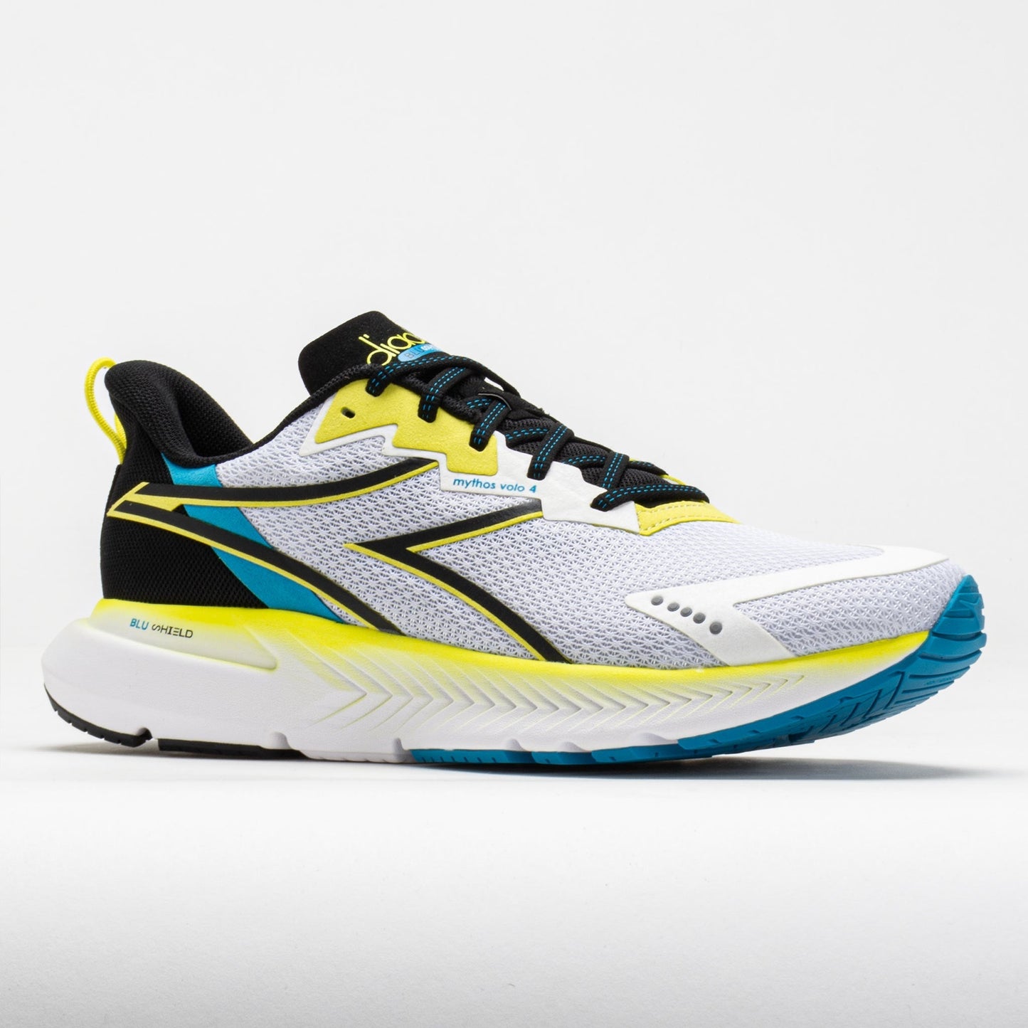 Diadora Mythos Blushield Volo 4 Men's  White/Black/Evening Primrose